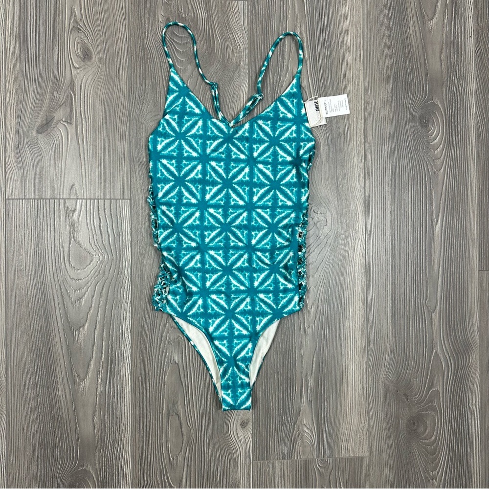 Amuse Society Turquoise Tie Dye Alyssa One Piece Swimsuit XS Knotted Side NWT